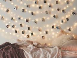 1001 Ideen Fur Fotowand Interessante Wandgestaltung Lichterketten Zimmer Lichterkette Fotogaleriewande