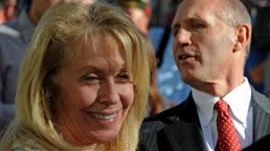 Carona's wife, ex-mistress last out at prosecution