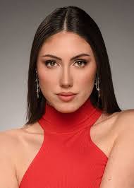 Tami Roberts's Instagram, Twitter & Facebook