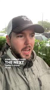 Hurricane Ian Coverage in Sarasota: Strong Winds Expected