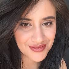 Sabrina Castillo's Instagram, Twitter & Facebook