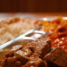 Un grenadin dans le quasi est plus moelleux et moins cher que pris dans le filet. Recette Du Quasi De Veau Aux Champignons Ingredients Preparation Cuisson