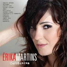 Três discos: Erika Martins, Andréia Dias, Julieta Venegas