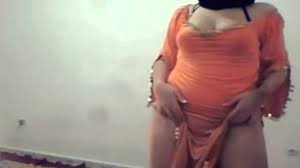 رقص مزه هندية جسمها مغري جدا جدا نار - YouTube