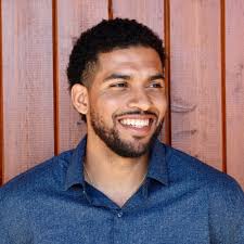 Last month the VP of Sales for a $50M martech company asked me to help him  figure out why they were losing 90% of their deals.