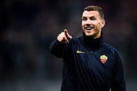Juve on verge of dzeko deal. Report Dzeko Agrees To Two Year Deal With Inter Milan Chiesa Di Totti