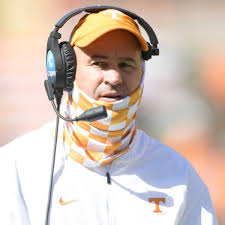 Tennessee football: Injury updates, starting QB named ahead of Arkansas