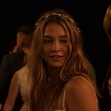 Let me love you| ib : @𝗝𝗰 ♞ #sarahcameron #sarahcameronedit #outerbanks  #obxedit #makemefamous #makethisviral #fypage #foryou #madelynclineedit