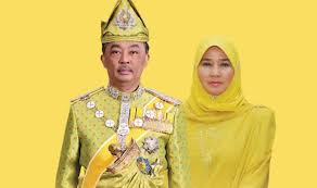Malaysia is a constitutional monarchy, with nine sultans, who. Gulf Today On Twitter Members Of Malaysia S Royal Families Elect Sultan Abdullah Sultan Ahmad Shah As The New King Following The Unexpected Abdication Of The Previous Monarch Https T Co 8ur2pr7xdt Malaysianking Https T Co 2ngypmpugy