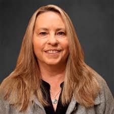 Amanda Craven's Instagram, Twitter & Facebook