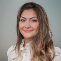 100+ perfiles de «Donika»