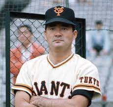 Jun 06, 2021 · 巨人・長嶋茂雄終身名誉監督が6日、ジャイアンツ球場を訪れた。 この日の朝、午前9時前に到着。右手親指を骨折し、リハビリに励んでいる坂本や、丸らを激励するため、訪れた。 é•·å¶‹èŒ‚é›„ç›£ç£ã¯ç¥žå®®ã§é‰„ã®ãƒ‰ã‚¢ã‚'è¹´ã¨ã°ã—ã¦ ä¼ŠåŽŸæ˜¥æ¨¹ã‚³ãƒ©ãƒ  é‡Žçƒã‚³ãƒ©ãƒ  é€±åˆŠãƒ™ãƒ¼ã‚¹ãƒœãƒ¼ãƒ«online