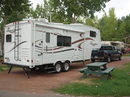 However, they are also generally quieter and ideal for recreational towing. Travelaire Tw246 Fifth Wheel Road Test Rv Lifestyle Magazine