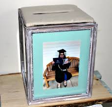 Cleverlyinspired.com a diy present box with period's introductions or simply a joyful message that desires individual merry xmas as well as a delighted new year is a smart and also practical choice. Easy Diy Graduation Photo Frame Card Box