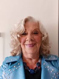 Does anyone know the Hart family, lived in Radcliffe in the 80's around  Kilburn rd i think, 2 brothers eldest Glyn younger one Paul i think there  were 2 sisters one called