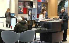 Și dacă ești în perioada studiilor poți beneficia de o scutire de la plata ratelor până când îți finalizezi educația, dar nu mai mult de 5 ani. InvesteÈ™te In Tine Ce Au FÄƒcut Tinerii Care Au Luat Creditul De 60 000 Lei FÄƒrÄƒ DobandÄƒ Stirileprotv Ro