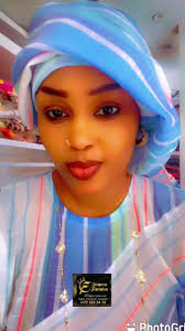 Simple Robe Yendo Kay