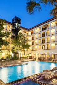Hotel Doubletree San Ant Aprt San Antonio Tx Booking Com