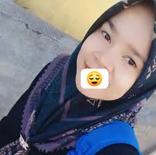 Riddle me this!! RIDDLE I am very easy to get into, but it is hard to get  out of. What am amI? WhatamI? I?