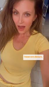 It’s going to be a very demure, very mindful #photoop  @officialpowermorphicon this weekend with @posephotoops in my #incostume  #cutsey jammies from whatever episodes of #lostgalaxy ⚡️ , Friday at ...