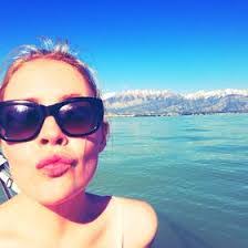 Nicole Chamberlain's Instagram, Twitter & Facebook