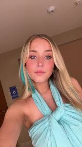 Lilly Carroll's Instagram, Twitter & Facebook