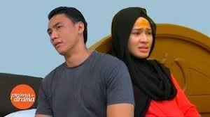 Kapten aliza adeline, keturunan cina jatuh cinta pada mukhriz. Sayangku Kapten Mukhriz Episod 19 22 Youtube