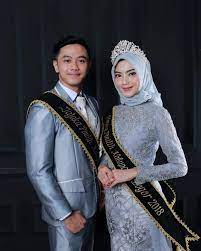 Gambar pakaian adat suku jawa. Mengenal Pakaian Adat Sunda Yang Berdasarkan Strata Sosial
