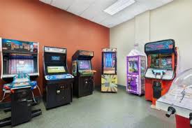 You are marooned on a deserted island, and although you enjoy the peace and. Hampton Inn Buffalo Airport Galleria Mall Buffalo Ny Buf Airport Park Sleep Hotels