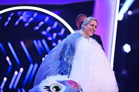 The masked singer is a dutch reality singing competition television series based on the masked singer franchise which originated from the south korean version of the show king of mask singer. Y1jkzfcm3efdm