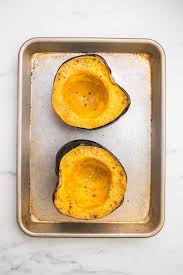 See full list on foodnetwork.com How To Cook Acorn Squash 40 Aprons