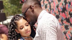 Jamaican sprint legend usain bolt and partner kasi bennett have announced the birth of their twins, saint leo bolt and thunder bolt. El Atleta Jamaicano Usain Bolt Presenta A Su Hija Olympia Lightning Bolt Deportes Opinion Bolivia