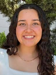 Sandra Chute's Instagram, Twitter & Facebook