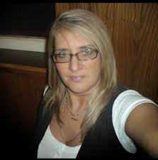 Can anyone show me what my daughter would look like when she's about 30?  Please