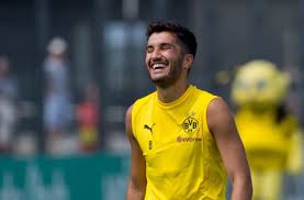 Nuri şahin, ilk profesyonel maçına i̇ntertoto kupasında borussia dortmund ile sigma olomouc 2012 ve 2013 yılları sezonunda real madrid takımı nuri şahin'in liverpool takımında kiralık oyuncu olarak. A Fan S Tribute Thank You For Everything Nuri Sahin