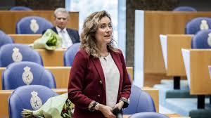 Vera bergkamp (1971) is sinds september 2012 lid van de tweede kamer voor d66. Jycxnb3ylmakgm