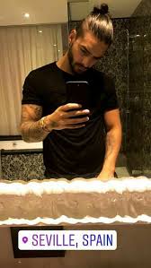 3.22 long messy curly hair mullet. Pin En Hairstyle