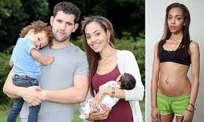 Holly Griffiths Anorexic Mother Gives Birth To A Healthy Baby Girl Daily Mail Online