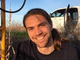 Robert Shortt's Instagram, Twitter & Facebook