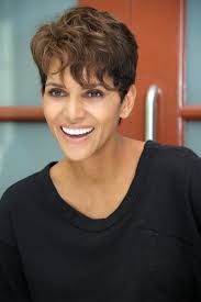 See more ideas about halle berry, halle, short hair styles. Halle Berry Pixie Hairstyles Essence