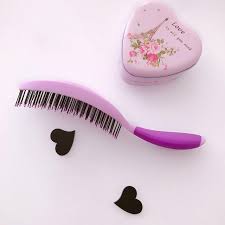 Lerzan Kara Yasam Blogu Yasam Bloglari Nuway4 Hair Brush Sac Fircalari Ve Ozellikleri Avon Guzellik 7 Nisan
