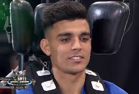 كشف البرازيلي جوليانو دي باولا، لاعب النصر السابق، عن أفضل لحظاته مع الفريق السعودي، وحقيقة مشاكله مع المدرب البرتغالي روي فيتوريا. Ø£Ù‚Ø³Ù… Ø¨Ø§Ù„Ù„Ù‡ Ø£Ù‚ØªÙ„Ùƒ Ø£Ø´Ø±Ù Ø¨Ù† Ø´Ø±Ù‚ÙŠ ÙŠÙˆØ§Ø¬Ù‡ Ø§Ù„Ø«Ø¹Ø¨Ø§Ù† ÙÙŠ Ø±Ø§Ù…Ø² Ù…Ø¬Ù†ÙˆÙ† Ø±Ø³Ù…ÙŠ ØµÙˆØ±ÙˆÙÙŠØ¯ÙŠÙˆ Ø¨ÙˆØ§Ø¨Ø© Ø§Ù„Ø£Ù‡Ø±Ø§Ù…