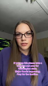 babygirlloriana (@loriana0324)'s videos with Family