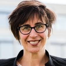 Florence Ziesemer's Instagram, Twitter & Facebook