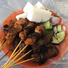 Shah alam blue mosque is the closest landmark to smart hotel seksyen 15 shah alam. Best Sate In Shah Alam Yanyan Travels