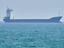 US-Iran Tensions Escalate Following Ship Seizure Near Strait of Hormuz