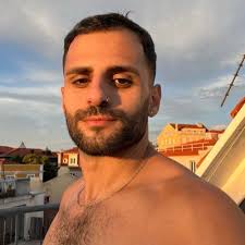 Gabriel Lomeli (@Gabriel03497123)