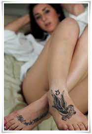 #blacktattoo #traditionaltattoo #neotraditionaltattoo 21) hot air balloon much like a regular balloon, the hot air balloon is a symbol of freedom. 75 Cute And Fascinating Tattoos For Girls