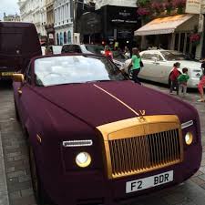Speechless What An Amazing Color And That Touch Of Gold Is Fabulous Fancy Cars Dream Cars Luxury Cars