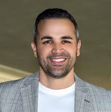 actricescubanas Ketty de la Iglesia, Blanca Rosa Blanco, Rosa Vasconcelos.  Miami, lugar de encuentro. #miami #florida #us #jungle #nightlife  #gettoguether @blancarosablanco_ #theater #tv #actoresporelmundo #people  #colors #photography #evergreen ...